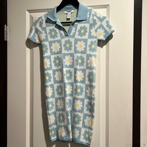 RSQ girls short sleeve sweater dress worn one size M